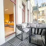 Im Zentrum Mit Infrarotkabine, Kostenfreier Tiefgarage, Kingsize Betten Und Balkon Appartement Leipzig