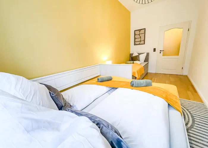 Im Zentrum Mit Infrarotkabine, Kostenfreier Tiefgarage, Kingsize Betten Und Balkon Lejlighed *